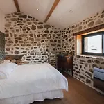 La Chomotte Pensión Saint-Alban-d'Ay