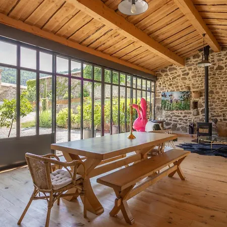 La Chomotte Guest house